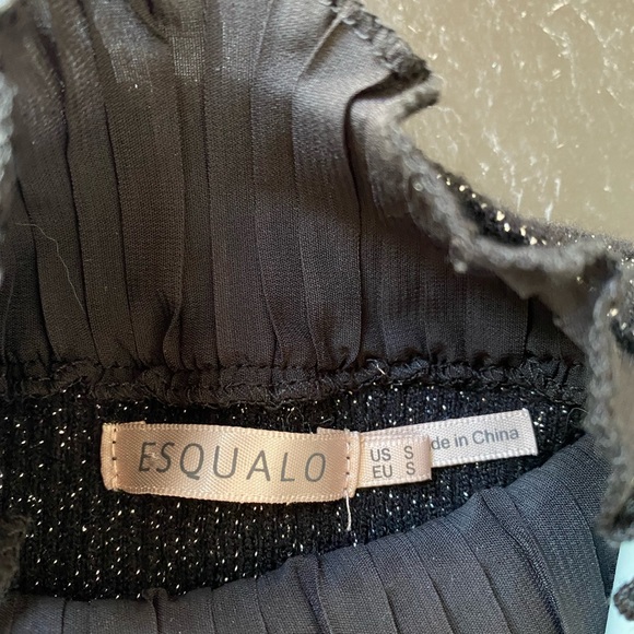 Esqualo shiny fancy black sweater in Small - Picture 3 of 9